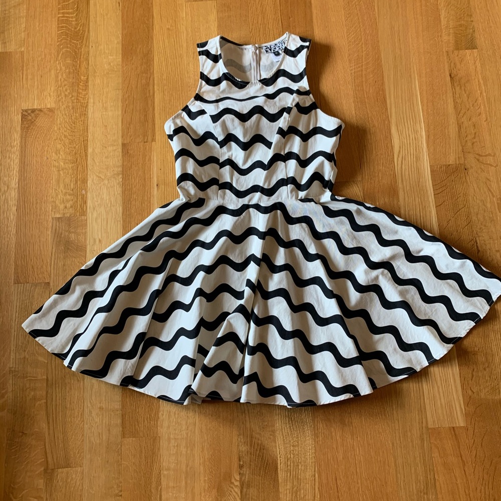 Anthropologie Zig Zag Black and White Dress